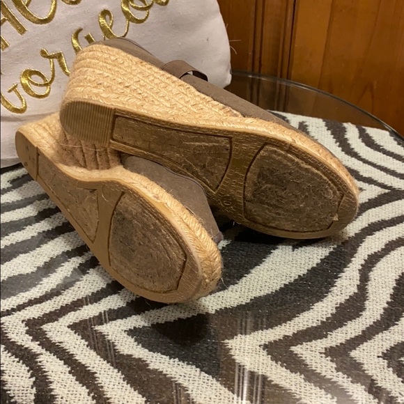 Ladies Wedges - Picture 4 of 5